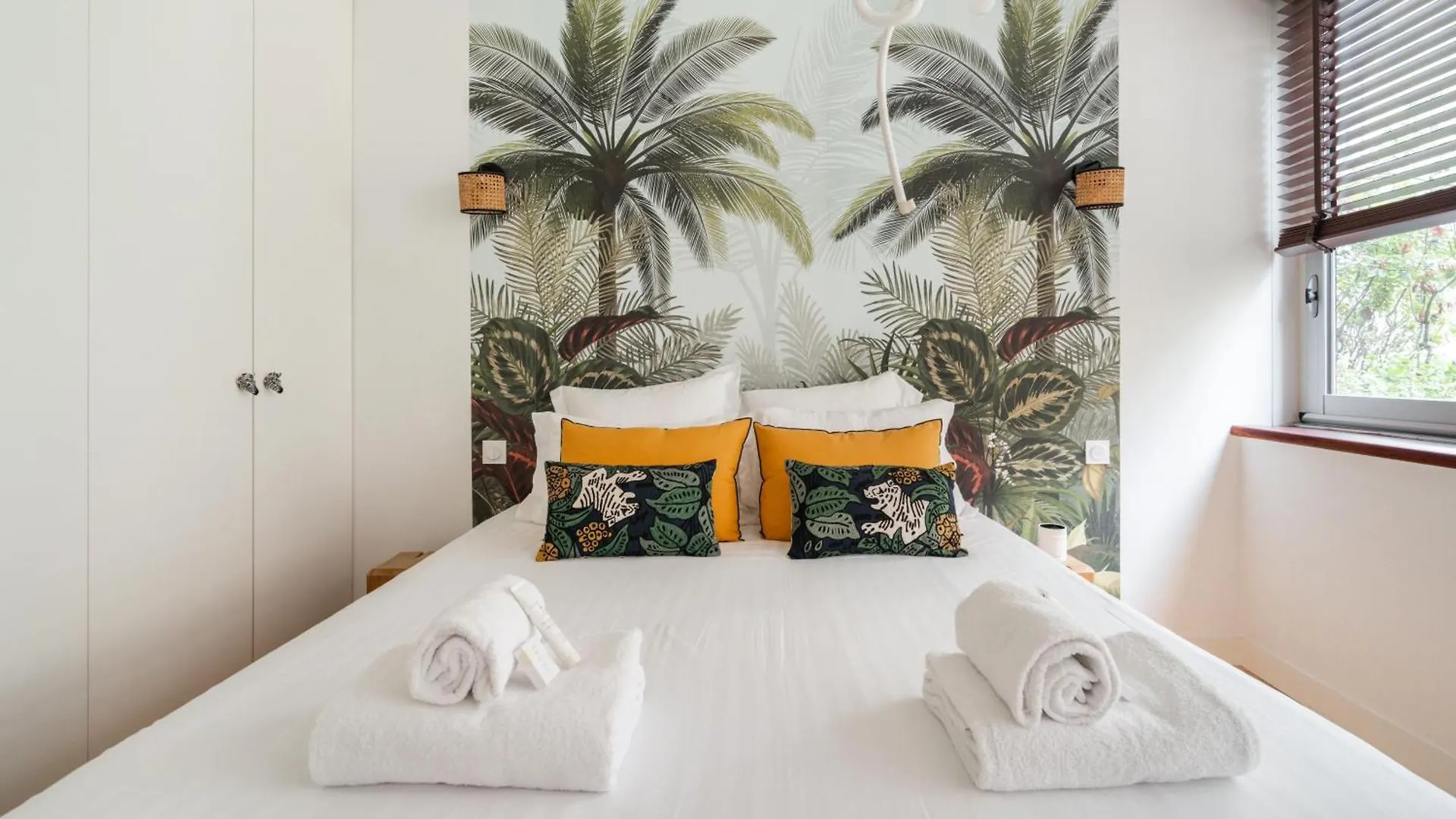 Sereners - Charming Serviced Apartments - Beaugrenelle Paryż
