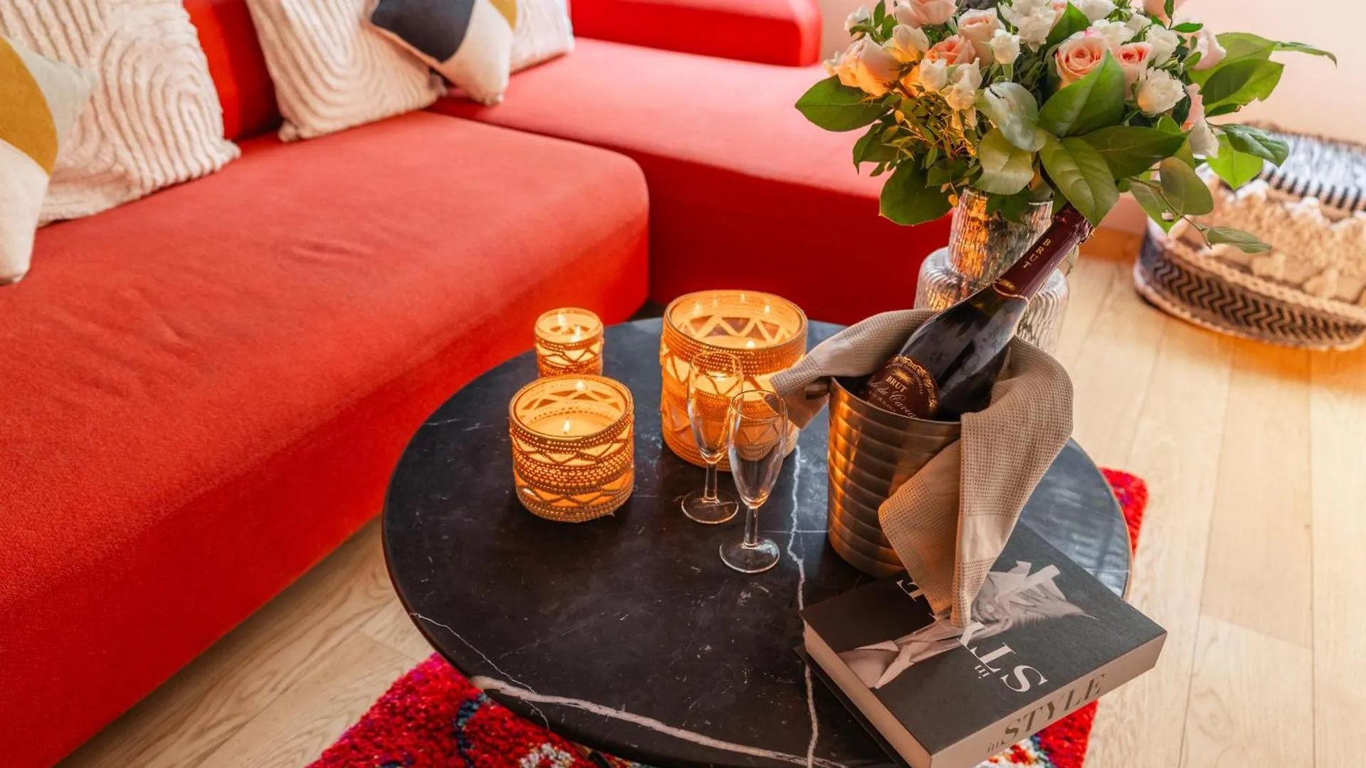 Sereners - Charming Serviced Apartments - Beaugrenelle Paryż